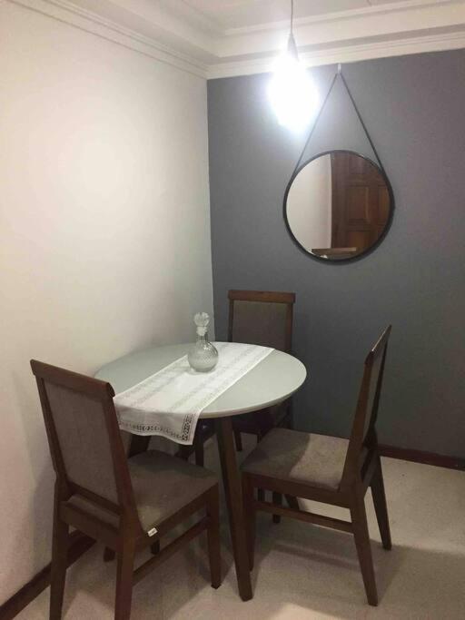Lindo e aconchegante apt para até 04 pessoas Gama  Esterno foto